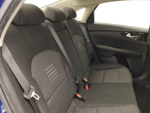 Used 2019 Kia Forte S w/ S Premium Package FWD image 19
