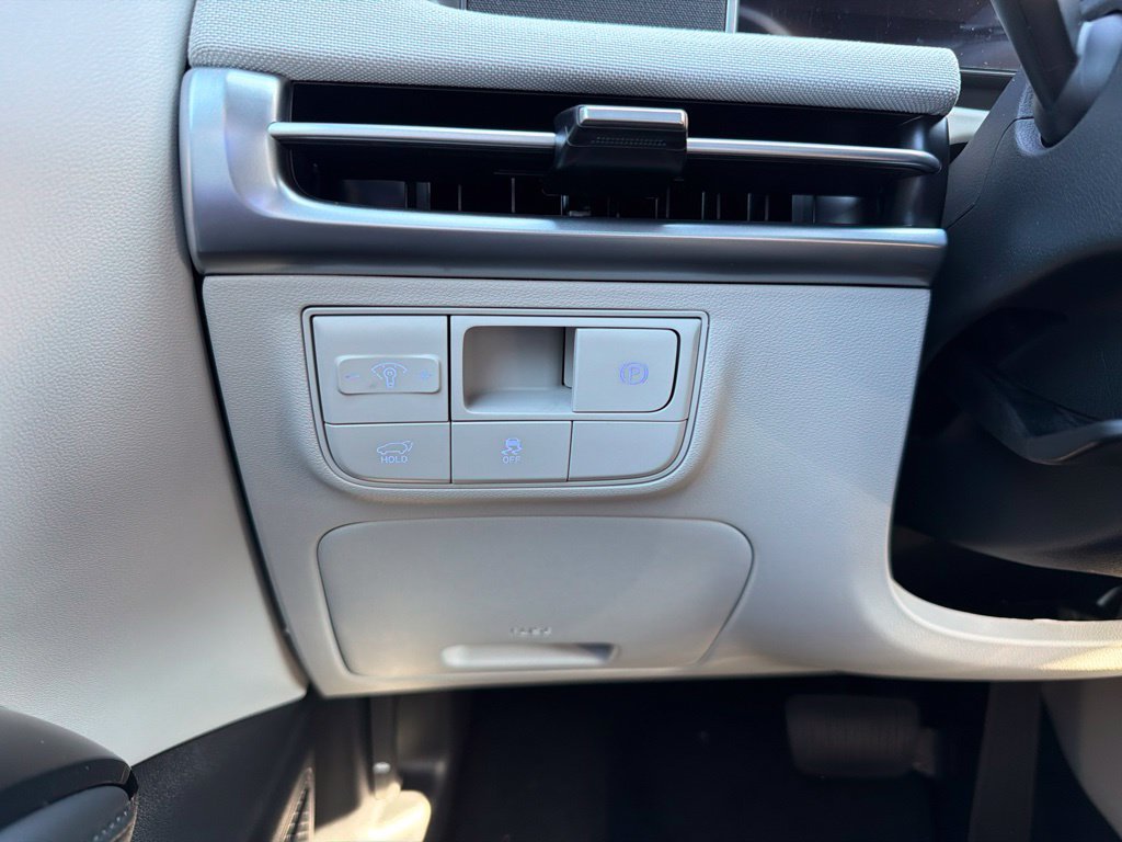 New 2026 Hyundai Tucson Limited AWD/4WD image 34