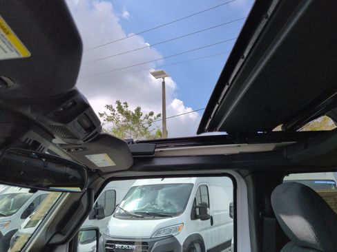 Used 2024 Jeep Wrangler Unlimited Sport AWD/4WD image 20