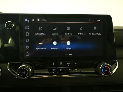 Used 2023 Chevrolet Colorado Trail Boss w/ Technology Package AWD/4WD image 27