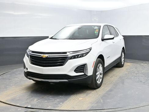 Used 2024 Chevrolet Equinox LT image 4