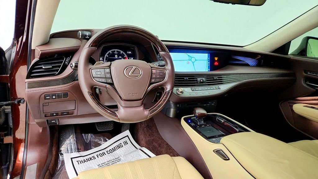 Used 2018 Lexus LS 500 w/ Luxury Package RWD image 13