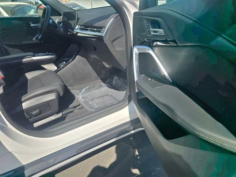 Used 2025 BMW X1 xDrive28i image 10