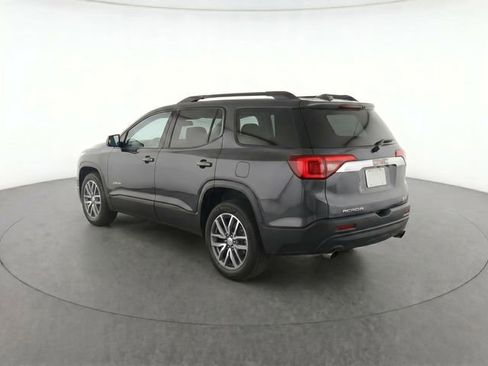 Used 2017 GMC Acadia SLE w/ Driver Alert Package I AWD/4WD image 3