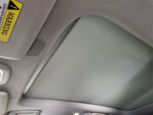 Used 2025 Volvo XC90 B5 Plus image 26