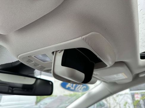 Used 2024 Ford Edge SEL w/ Convenience Package image 29