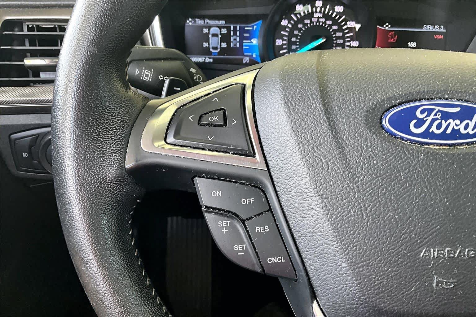 Used 2019 Ford Fusion SE w/ Equipment Group 151A FWD image 22
