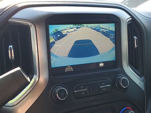 Used 2021 Chevrolet Silverado 1500 RST AWD/4WD image 19