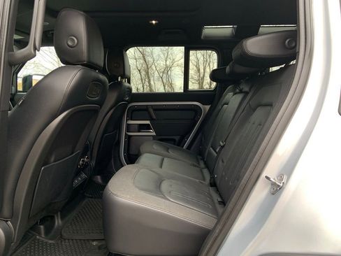 Certified 2021 Land Rover Defender 110 SE image 13