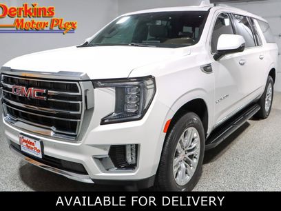 Used 2021 GMC Yukon XL SLT w/ SLT Luxury Plus Package