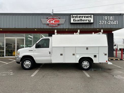 Used 2015 Ford E-350 and Econoline 350 Super Duty w/ Power Windows & Locks Group image 5