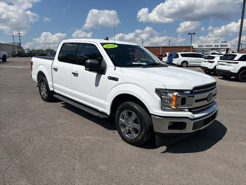 Used 2019 Ford F150 XLT w/ Equipment Group 302A Luxury RWD image 3