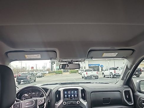 Used 2021 GMC Sierra 1500 SLT w/ SLT Convenience Package image 16