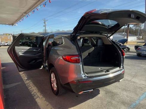 Used 2020 Buick Enclave Essence image 21