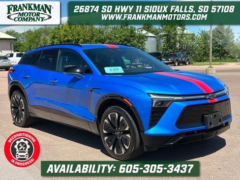 Used 2025 Chevrolet Blazer EV RS AWD/4WD image 1