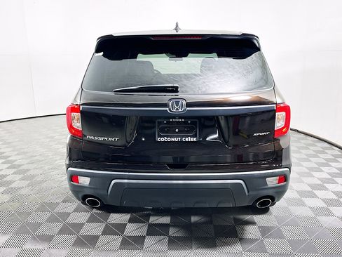Used 2021 Honda Passport Sport image 4