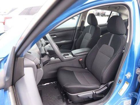 Used 2024 Nissan Sentra SV image 8