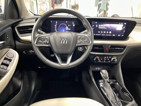 Used 2024 Buick Encore GX Preferred w/ Comfort Package AWD/4WD image 25