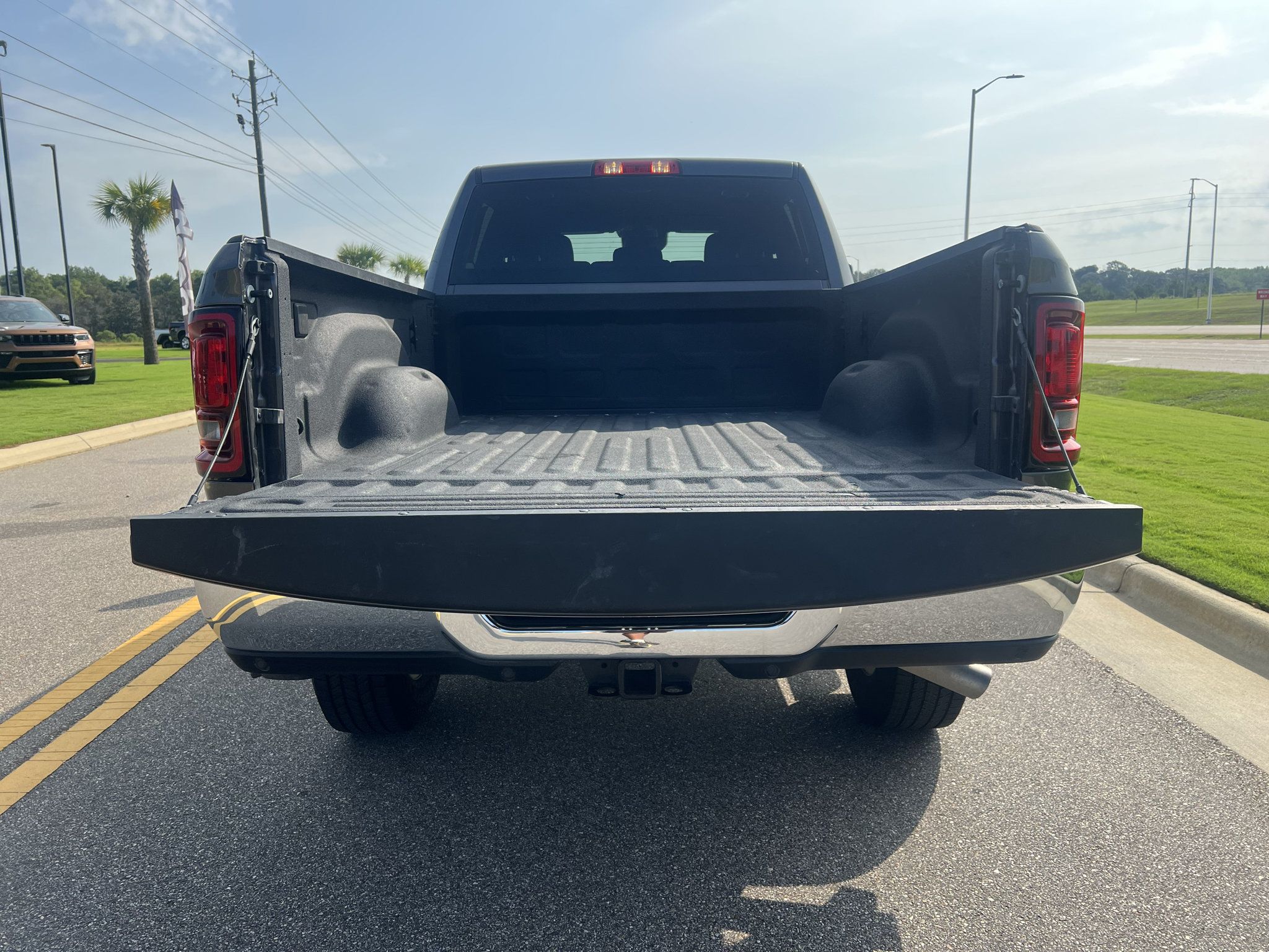 Certified 2026 RAM 2500 Big Horn AWD/4WD image 10