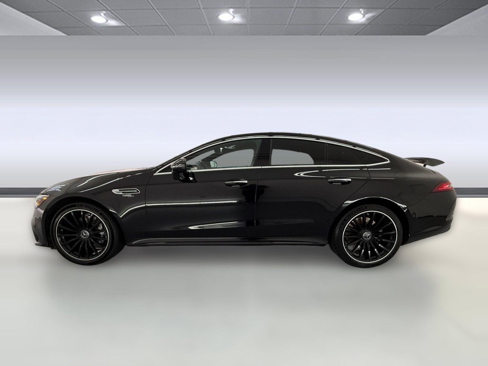 Used 2023 Mercedes-Benz AMG GT 43 image 2