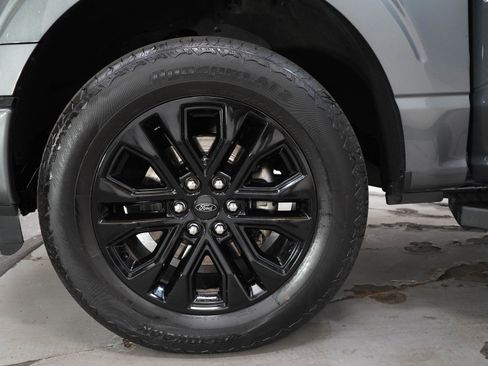 Used 2025 Ford F150 Lariat AWD/4WD image 32