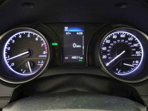 Used 2023 Toyota Camry SE w/ Convenience Package FWD image 22