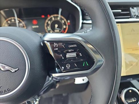 New 2026 Jaguar F-PACE R-Dynamic S image 16