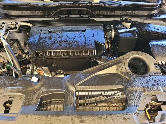 Used 2025 Honda Pilot Touring image 34