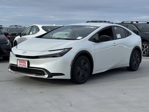 New 2026 Toyota Prius Plug-In Hybrid image 11