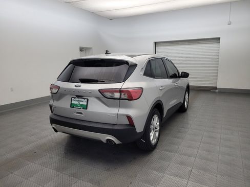 Used 2020 Ford Escape SE FWD image 7