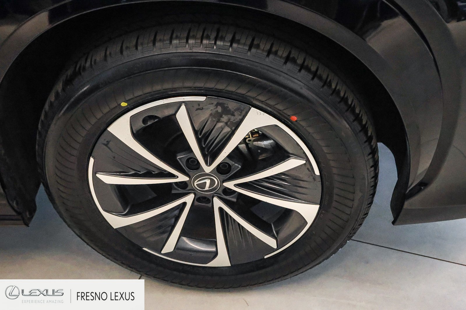 Certified 2025 Lexus RZ 300e w/ Accessory Package (2T) FWD image 6