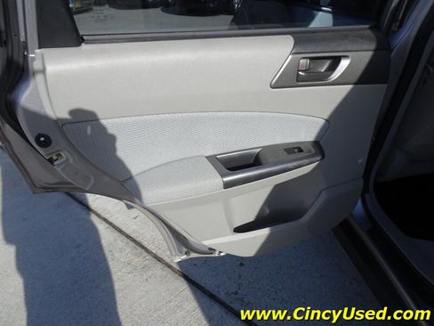 Used 2011 Subaru Forester 2.5X AWD/4WD image 26