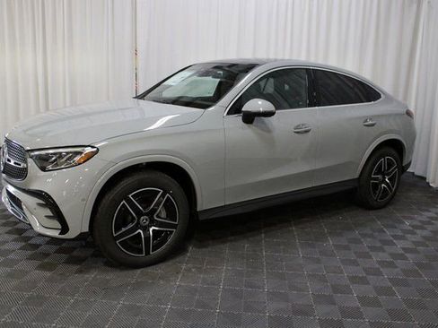 New 2025 Mercedes-Benz GLC 300 4MATIC image 3