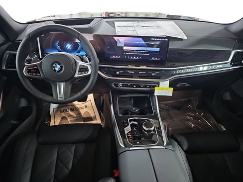 New 2026 BMW X5 xDrive40i w/ M Sport Package image 9