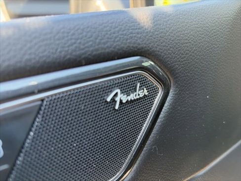 Used 2022 Volkswagen Tiguan SEL R-Line image 13