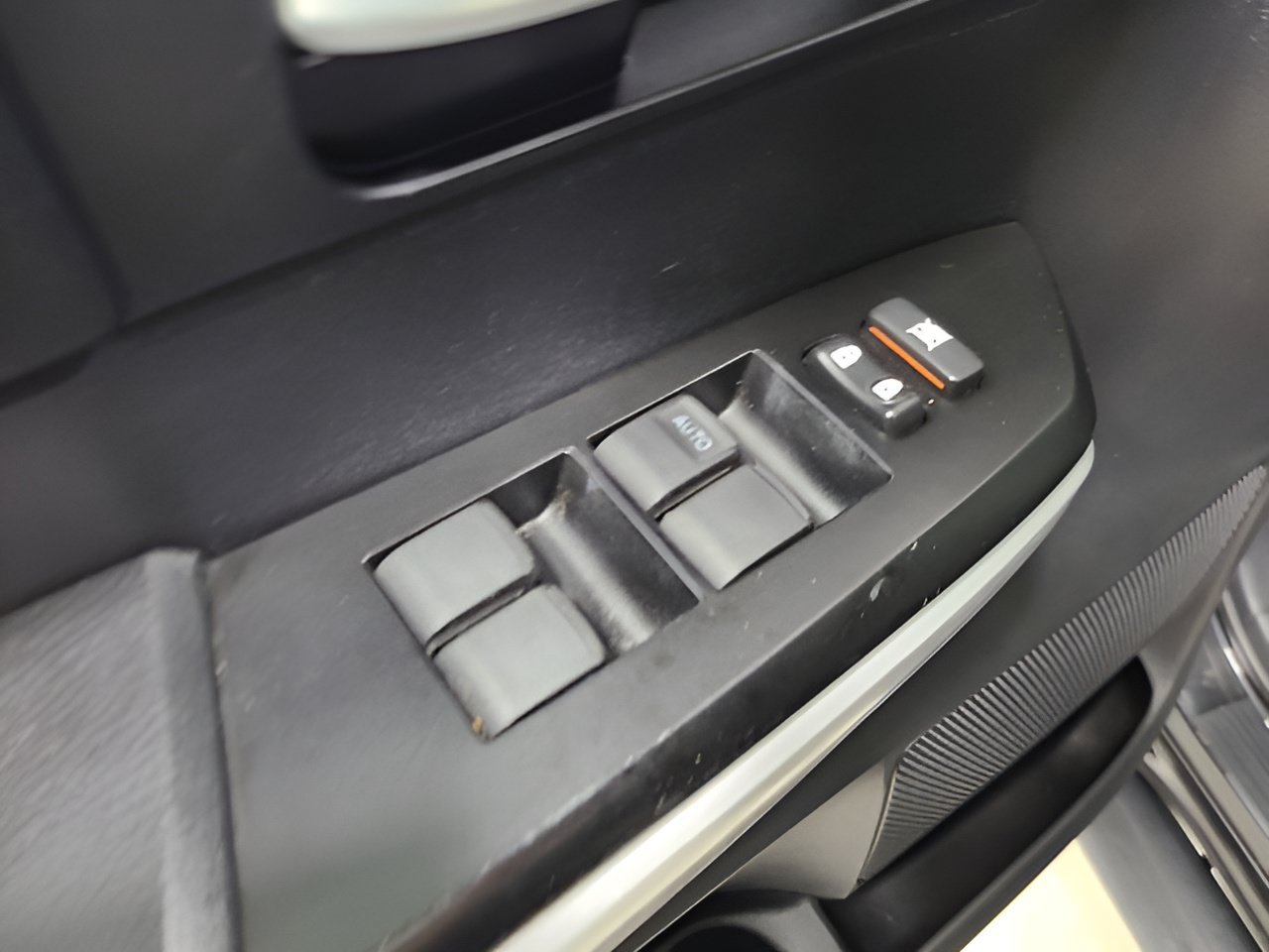 Used 2019 Toyota Tundra SR5 w/ TRD Off Road Package AWD/4WD image 22