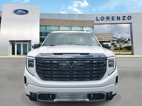Used 2024 GMC Sierra 1500 Denali Ultimate image 2