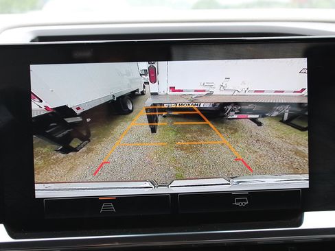 Used 2024 GMC Sierra 1500 SLE AWD/4WD image 22