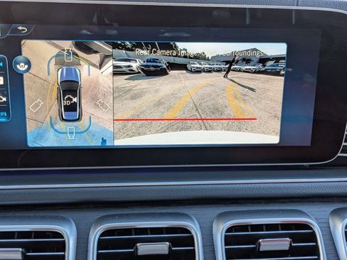 Used 2025 Mercedes-Benz GLE 53 AMG 4MATIC image 13