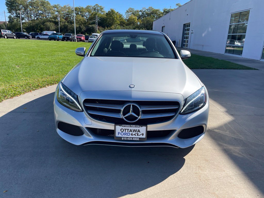 Used 2016 Mercedes-Benz C 300 4MATIC Sedan image 3