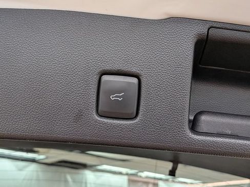 Certified 2023 Ford Escape Active w/ Cold Weather Package FWD image 20
