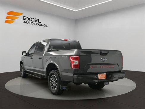 Used 2018 Ford F150 XLT w/ Equipment Group 302A Luxury image 3