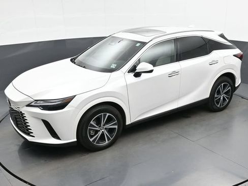 Used 2025 Lexus RX 350 Premium w/ Accessory Package AWD/4WD image 24