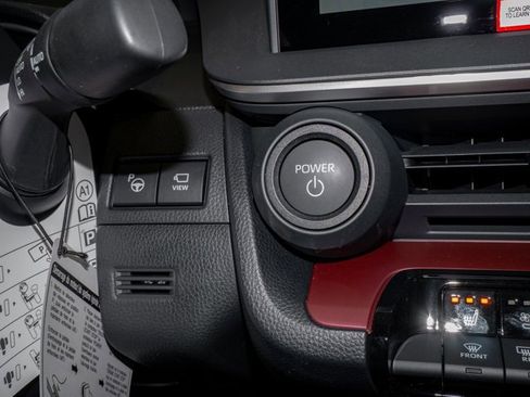 New 2026 Toyota Prius Plug-In Hybrid image 11