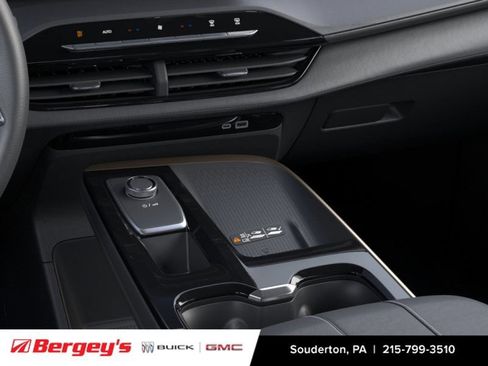 New 2026 Buick Enclave Avenir w/ Super Cruise Package FWD image 24