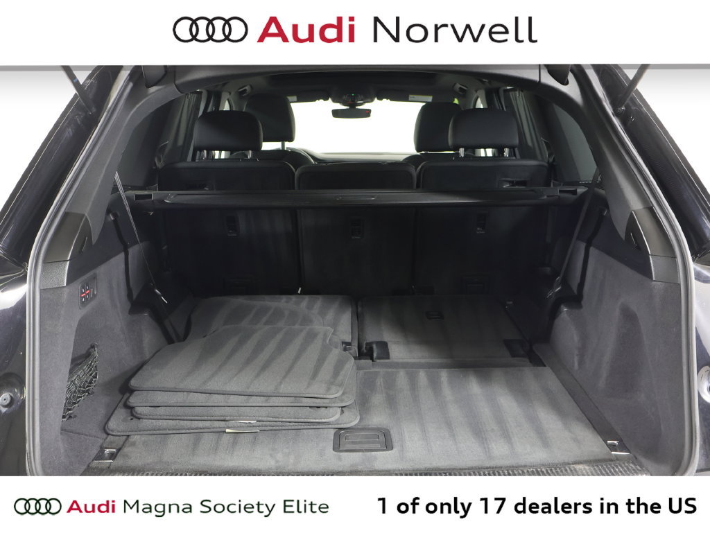 Used 2020 Audi Q7 3.0T Premium Plus w/ Premium Plus Package AWD/4WD image 16