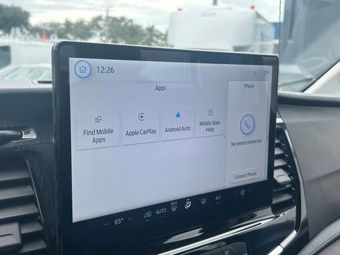 Used 2024 Ford Transit 350 XLT image 13