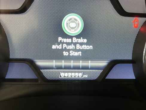 Used 2022 RAM 1500 Big Horn AWD/4WD image 10