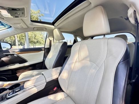 Used 2018 Lexus RX 350 AWD w/ Premium Package image 11