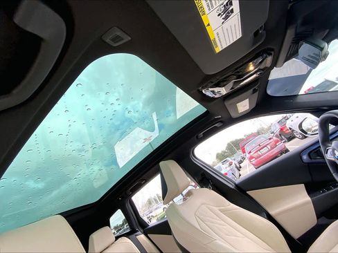 Used 2025 BMW X3 xDrive30i w/ Premium Package image 13